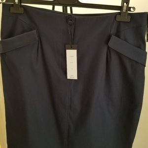 Hilton Hollis Navy blue pencil skirt